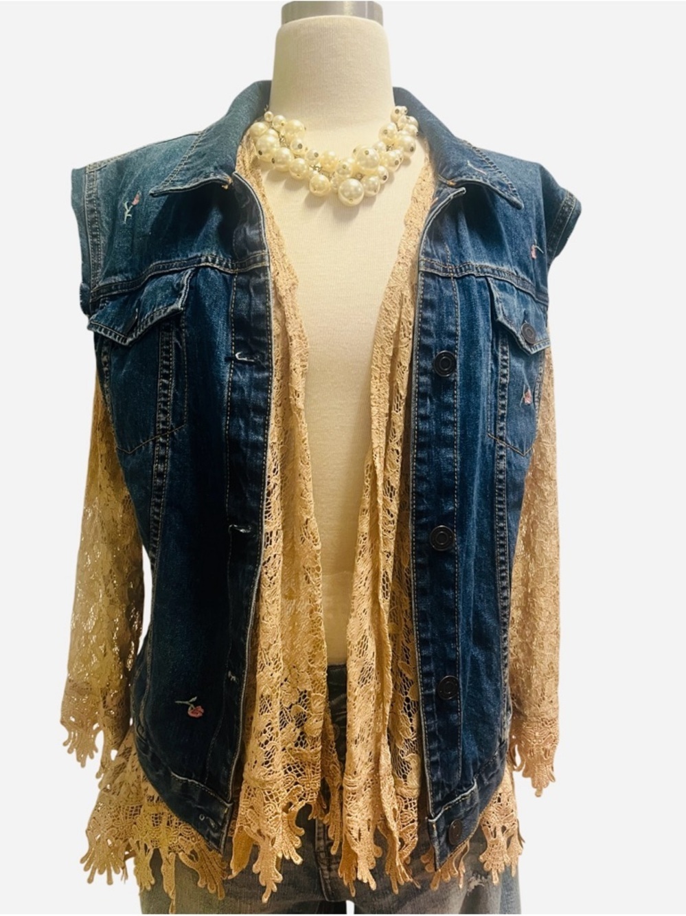 LAUREN CONRAD- Denim sleeveless Vest with pink embroidered roses 🌹